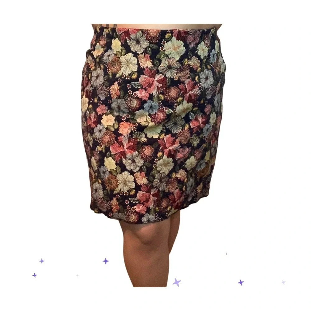 Loft Floral Tapestry Mini Skirt Size 0 Navy Multi Jacquard A-Line